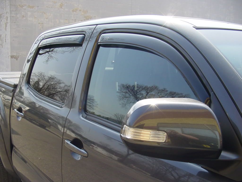 2010 Toyota tacoma vent visors