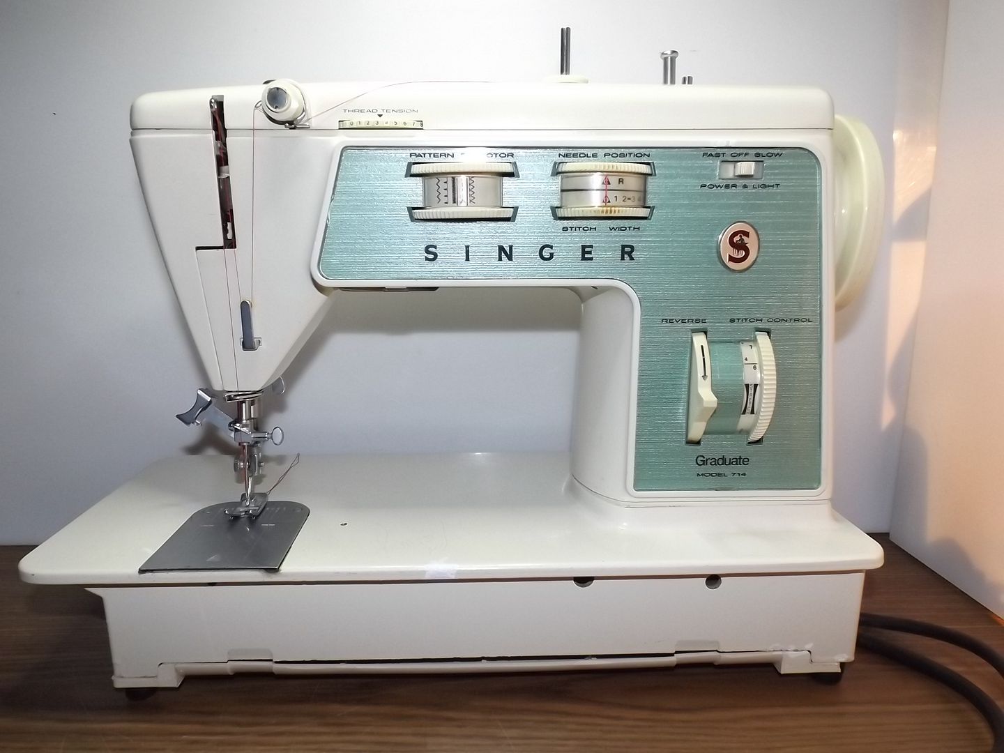 SINGER GRADUATE 714 HEAVY DUTY ''SCHOOL'' Sewing Machine eBay