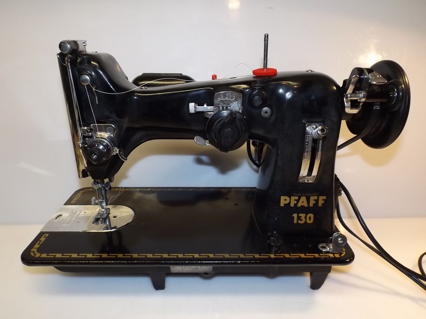 PFAFF 130 Industrial Strength HEAVY DUTY Sewing Machine LEATHER eBay
