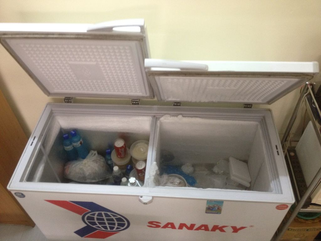 Tủ lạnh Panasonic 300 L và tủ đông Sanaky 350 L - 8
