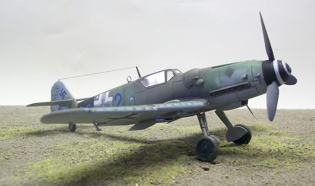 Bf-109G-14andK-4005.jpg