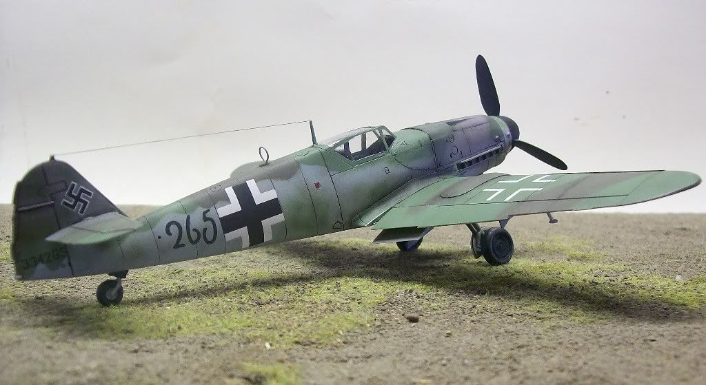 Bf-109G-14andK-4009.jpg