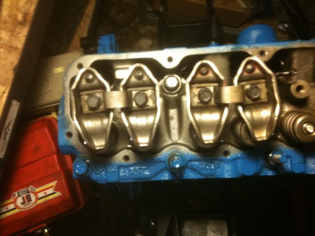 Rocker arm qurstion. Jeep Wrangler Forum